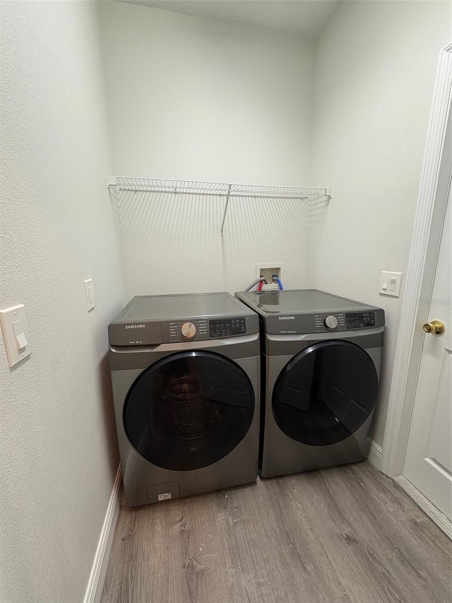 Image 16 of 21 For 11223 Rapallo Ln