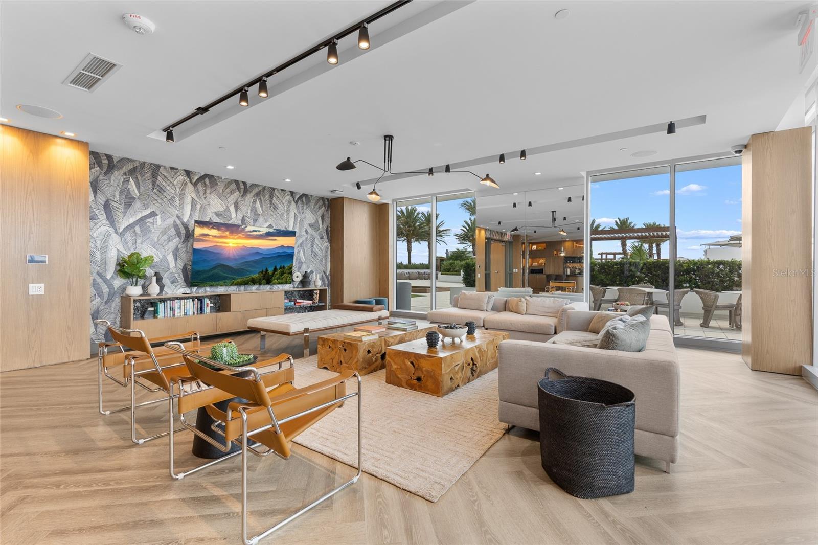 Image 52 of 58 For 5120 Marina Way 9907