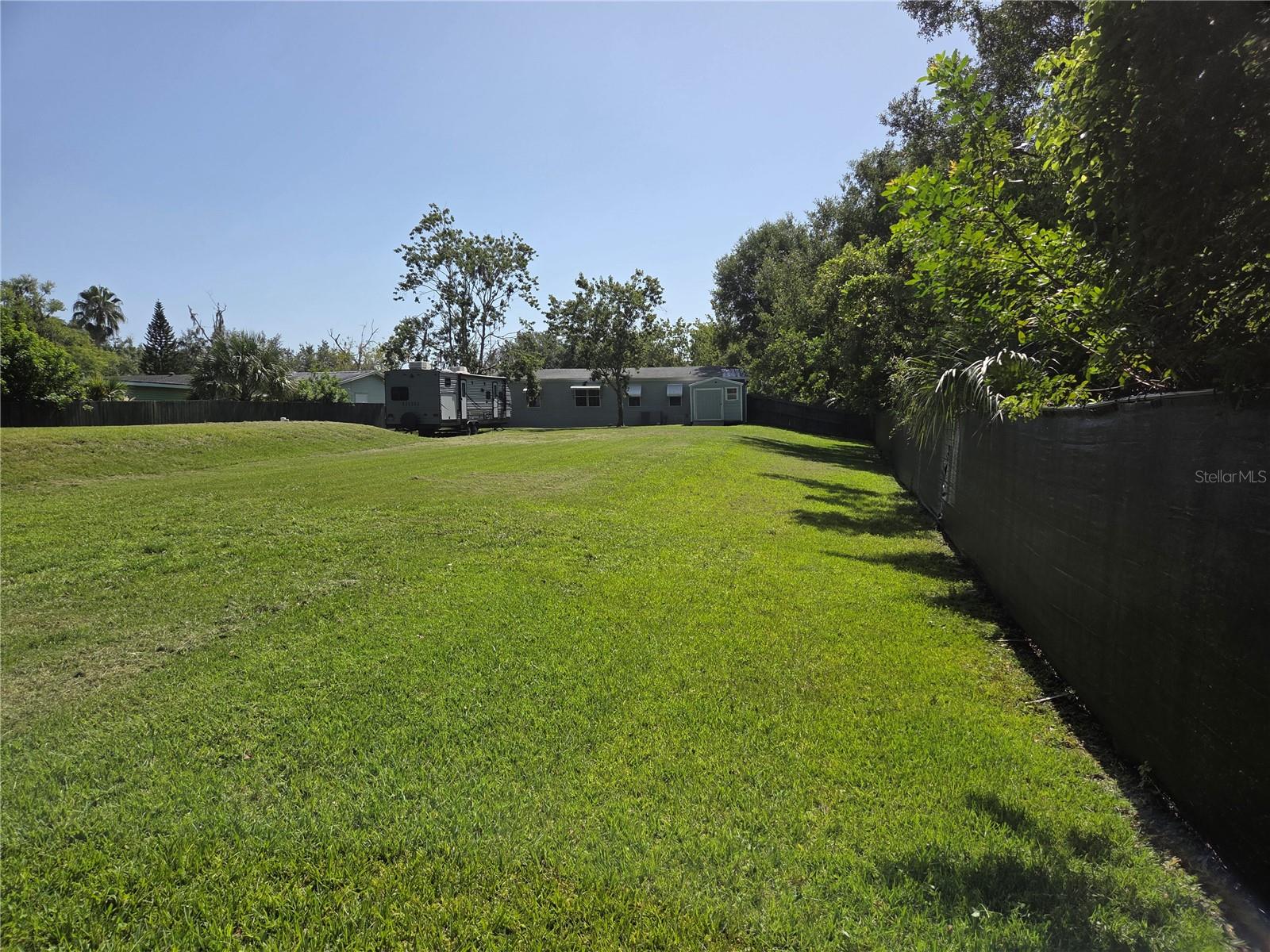 Image 11 of 41 For 9129 Wood Terrace Drive