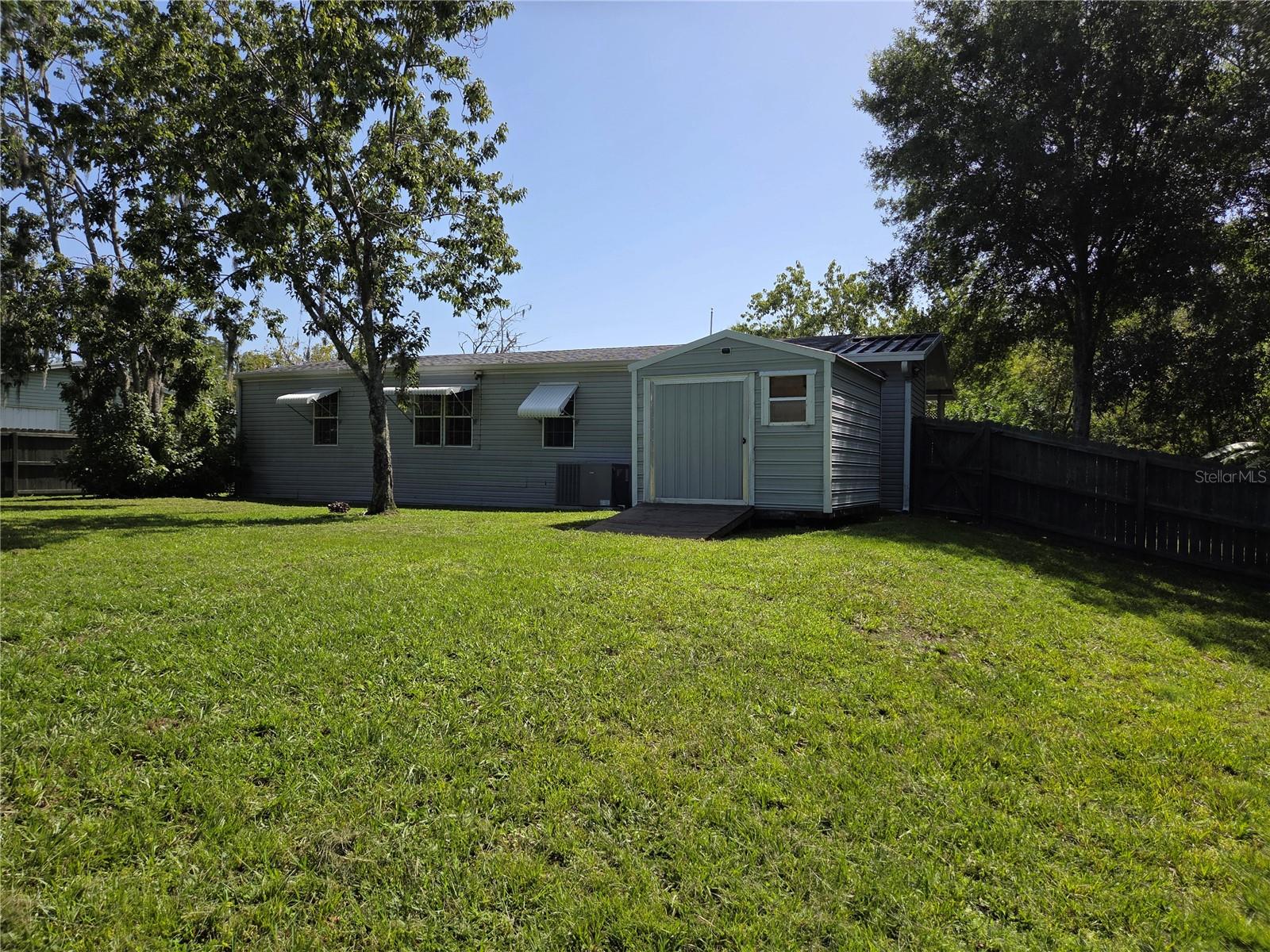 Image 14 of 41 For 9129 Wood Terrace Drive