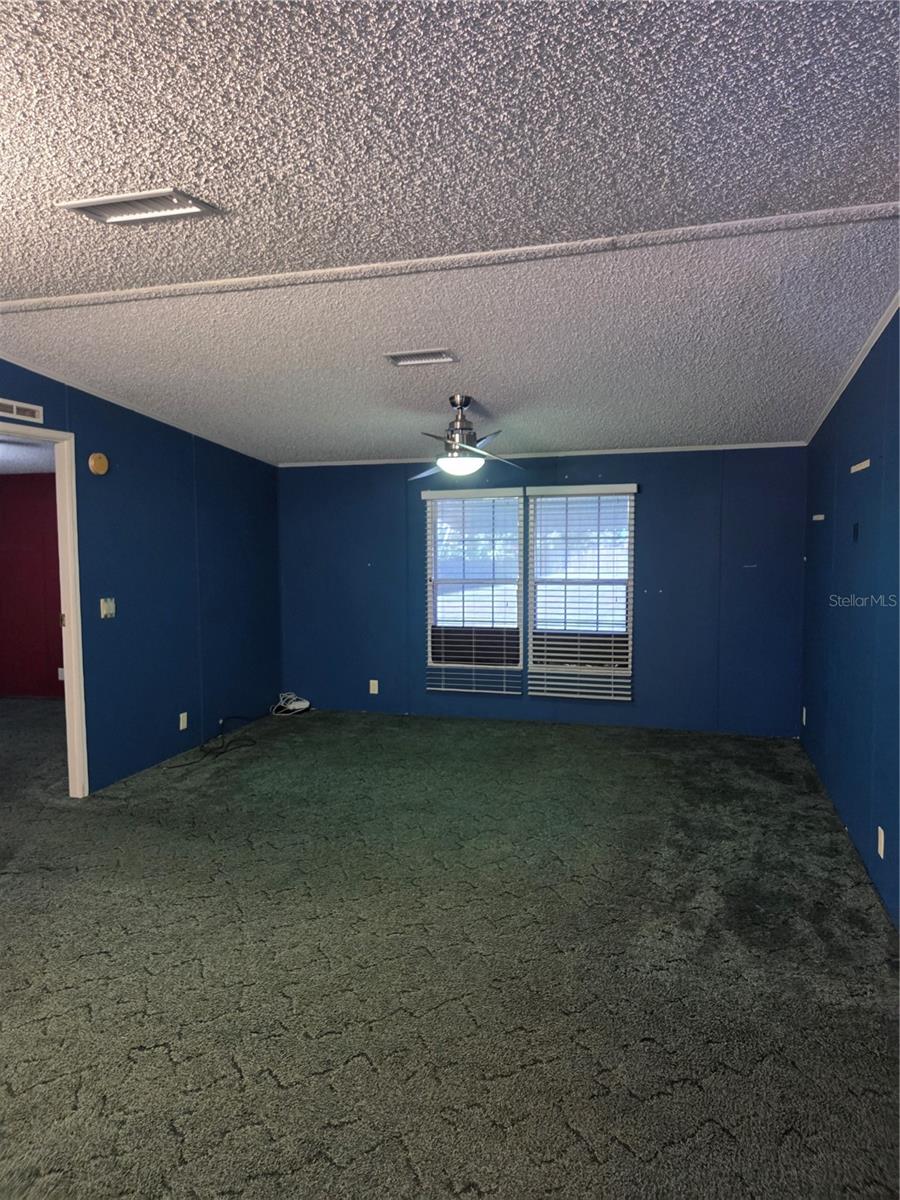 Image 29 of 41 For 9129 Wood Terrace Drive