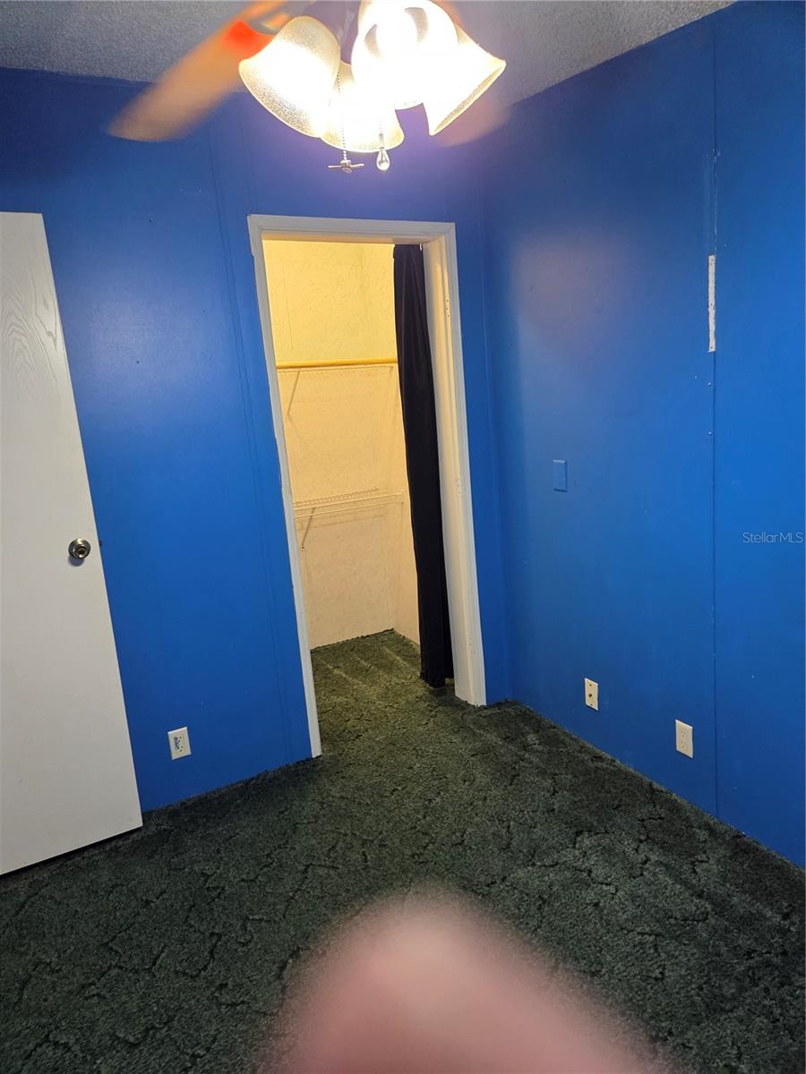 Image 31 of 41 For 9129 Wood Terrace Drive