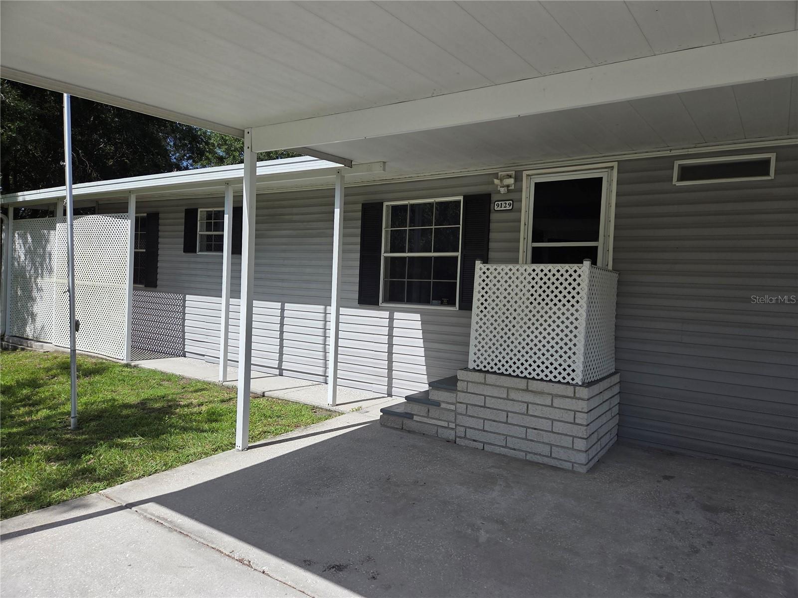 Image 5 of 41 For 9129 Wood Terrace Drive
