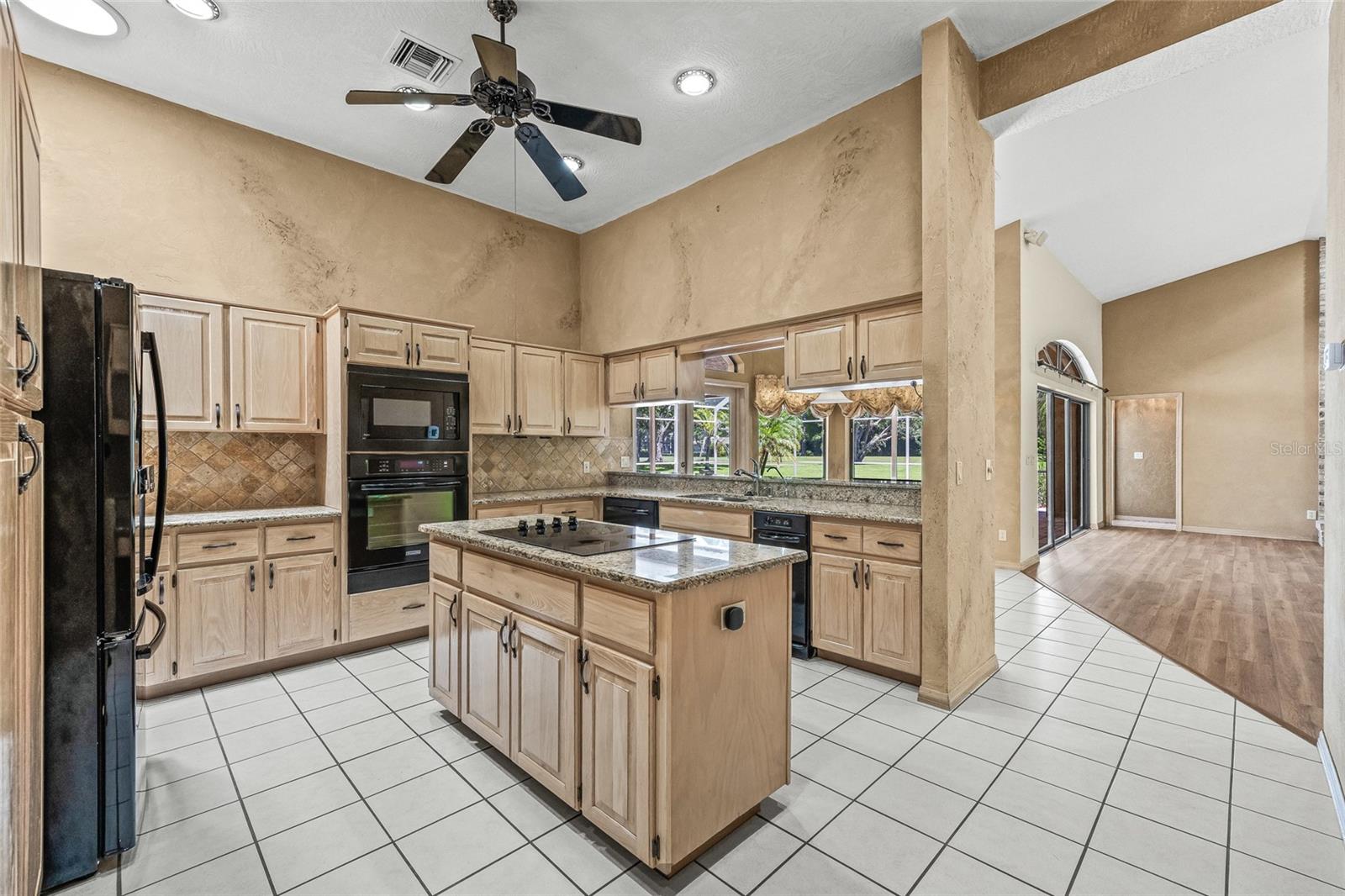 Image 12 of 54 For 30 Stanton Circle