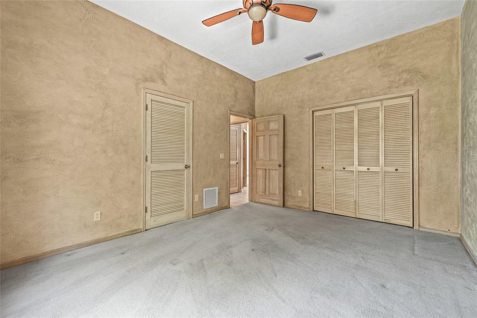 Image 33 of 54 For 30 Stanton Circle