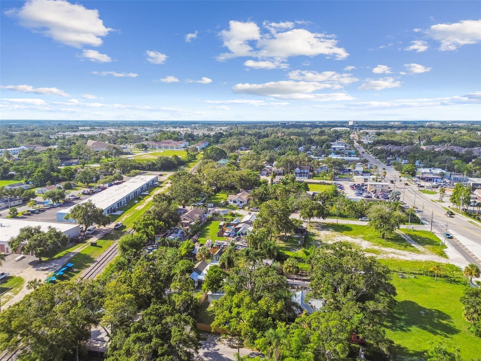 Image 46 of 49 For 711 Smith Street