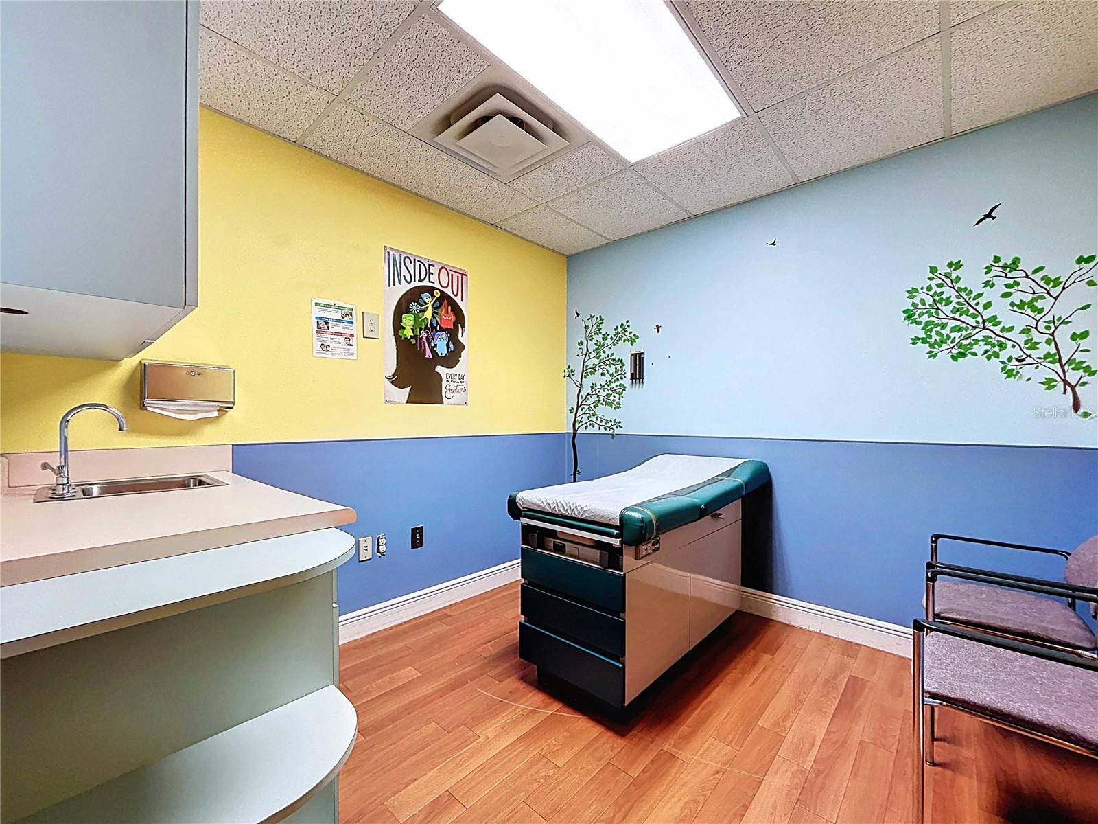 Image 12 of 50 For 11373 Cortez Boulevard 409
