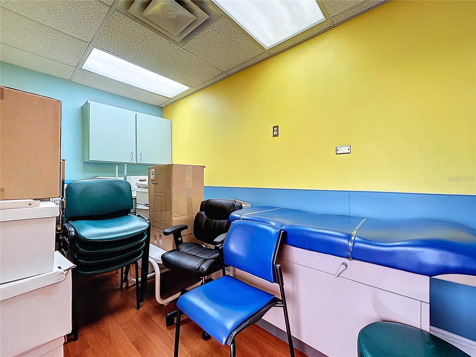 Image 24 of 50 For 11373 Cortez Boulevard 409