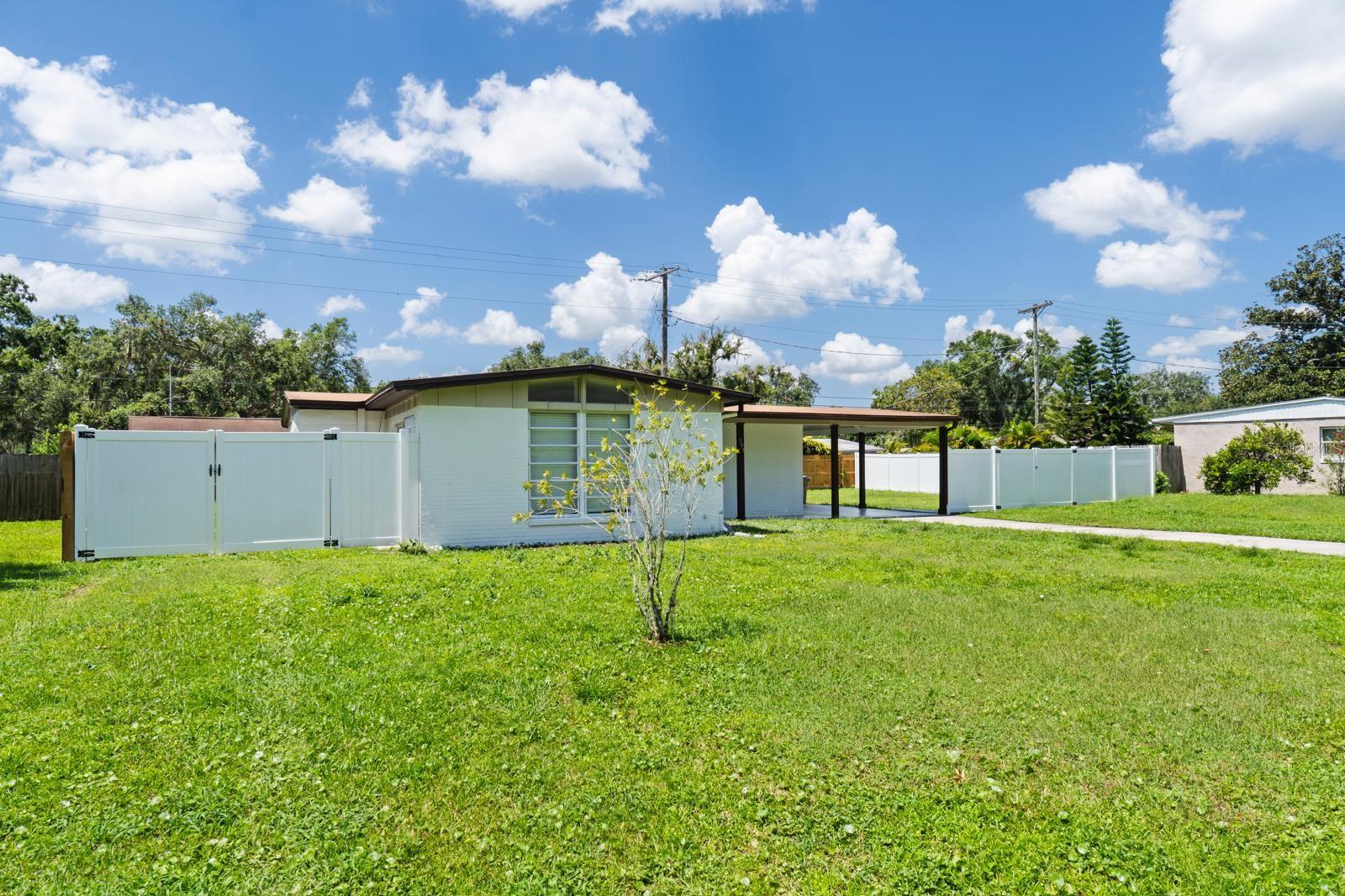 Image 39 of 42 For 503 Broxburn Avenue