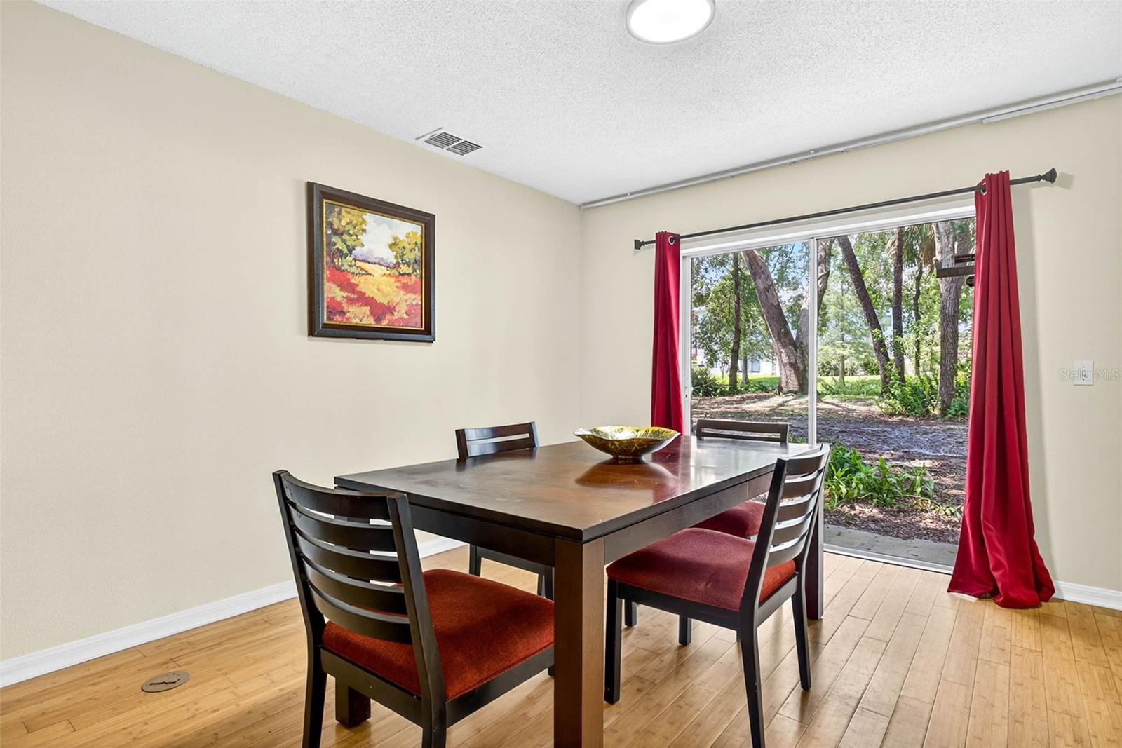 Image 16 of 42 For 4656 Ashburn Square Drive