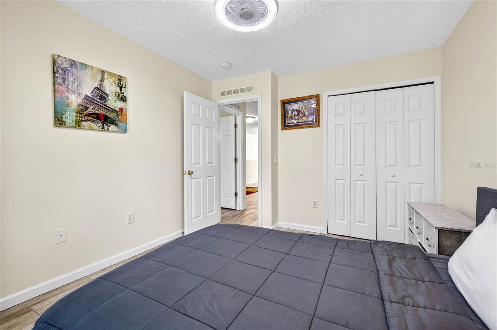 Image 30 of 42 For 4656 Ashburn Square Drive