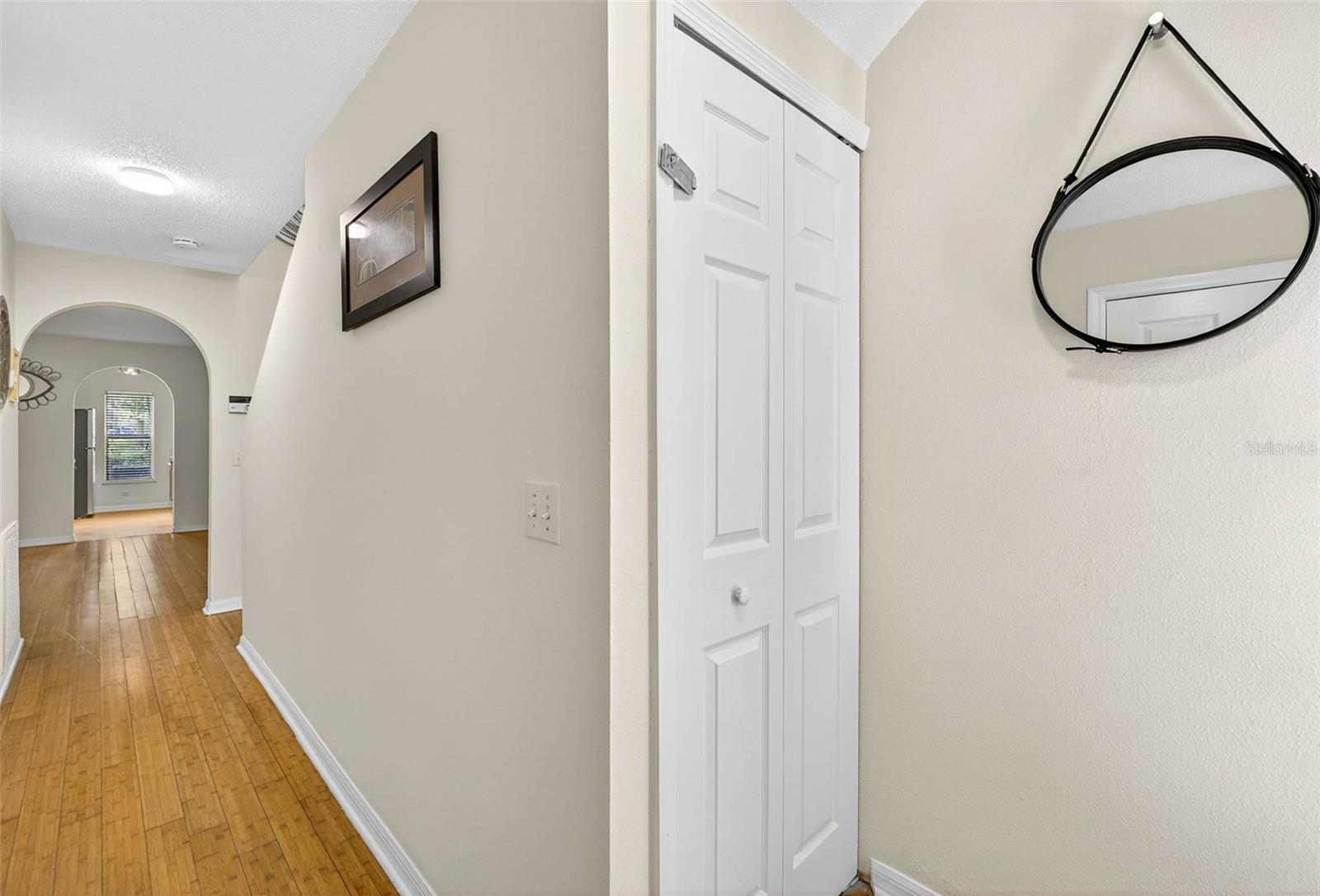 Image 4 of 42 For 4656 Ashburn Square Drive