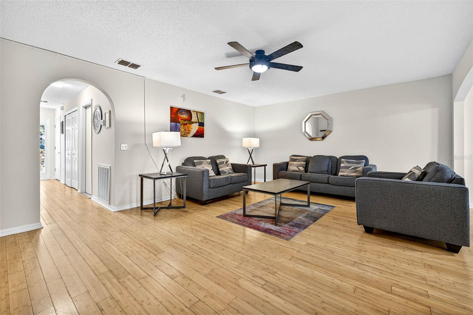 Image 8 of 42 For 4656 Ashburn Square Drive