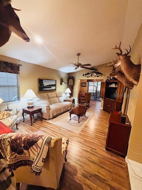 Image 7 of 50 For 38648 Ferm Circle