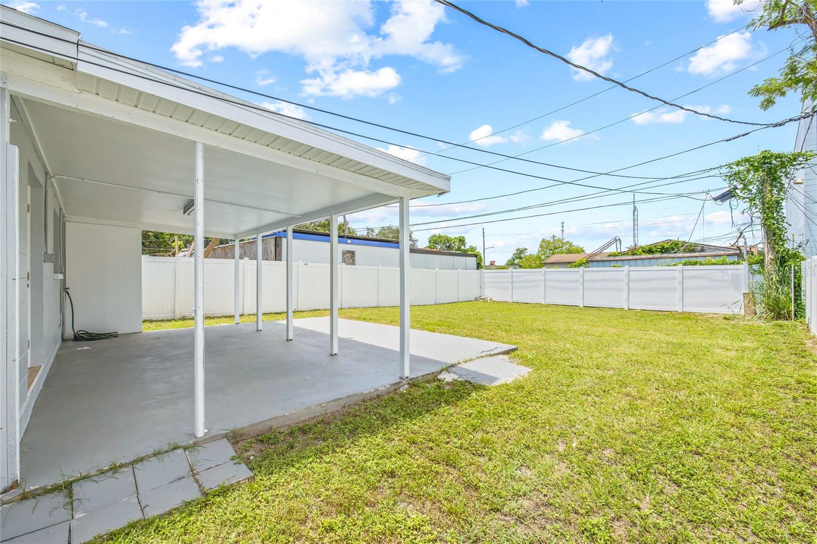 Image 19 of 23 For 2435 18th Avenue N
