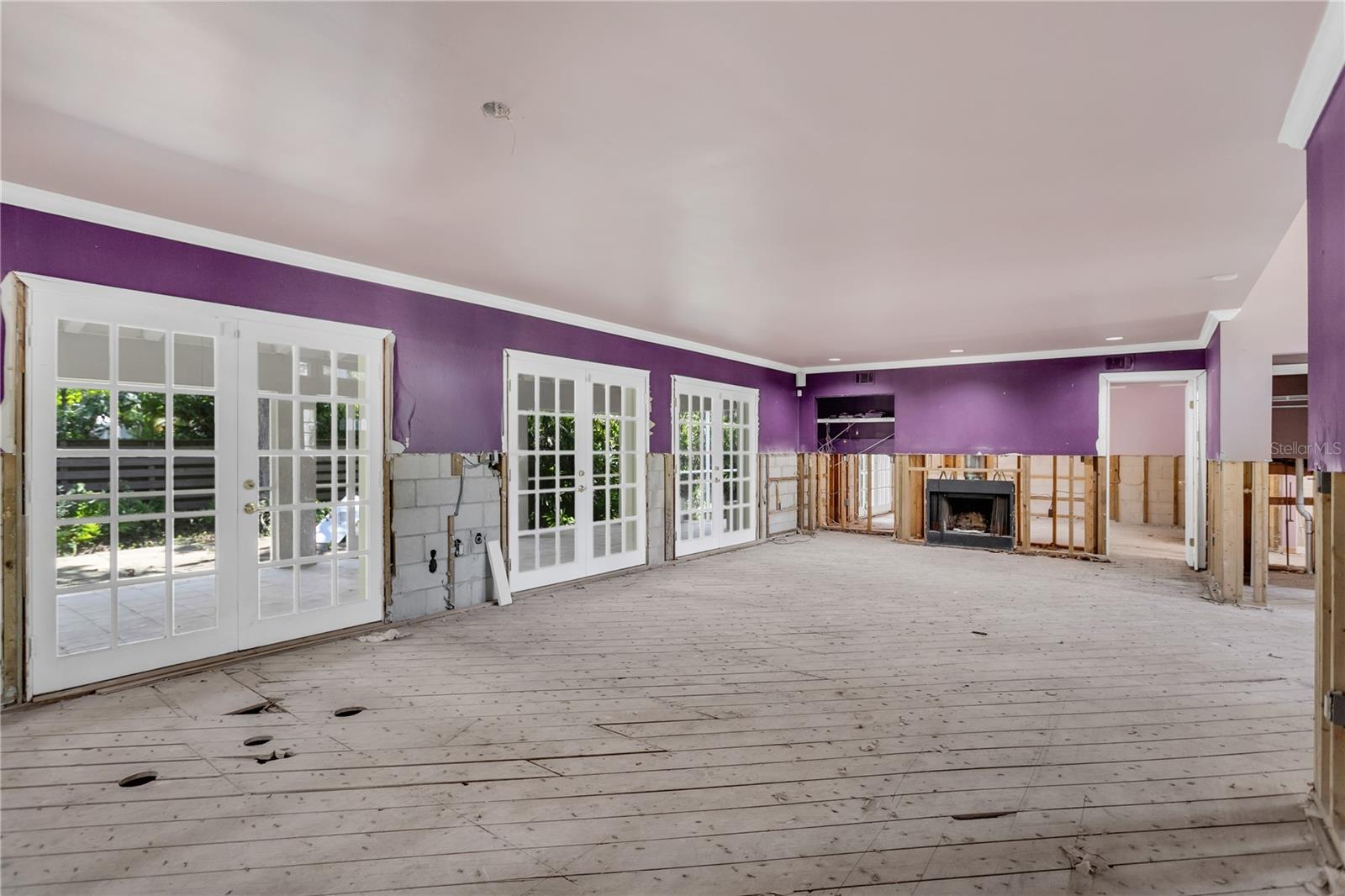 Image 11 of 39 For 2506 Gardner Court
