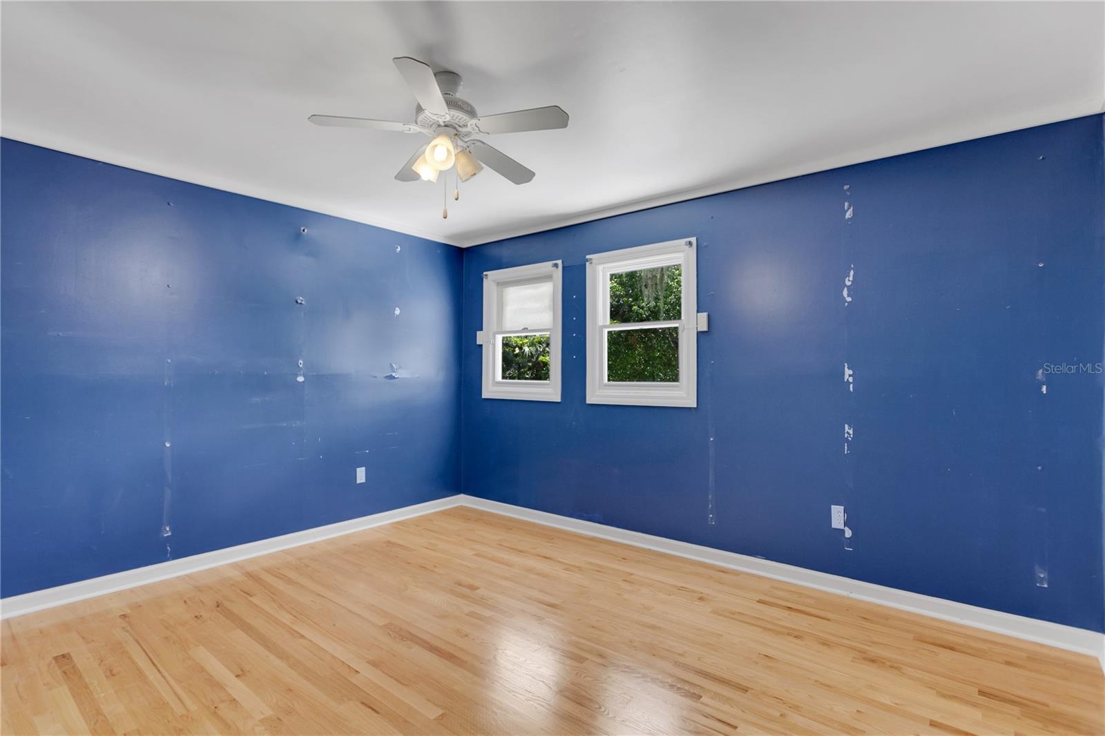 Image 24 of 39 For 2506 Gardner Court