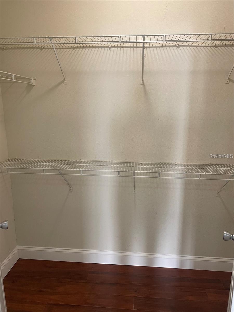 Image 12 of 20 For 501 Knights Run Avenue 1124