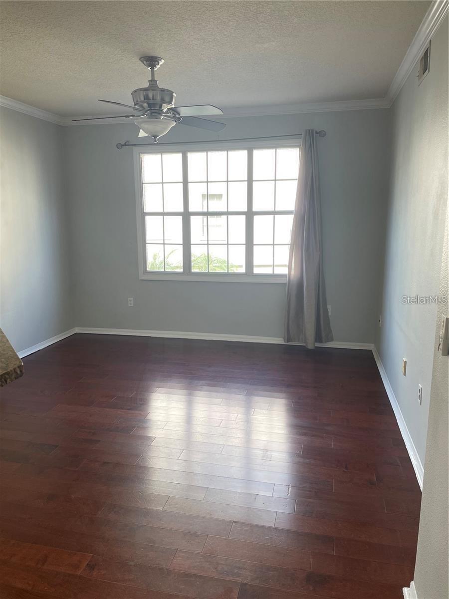 Image 5 of 20 For 501 Knights Run Avenue 1124
