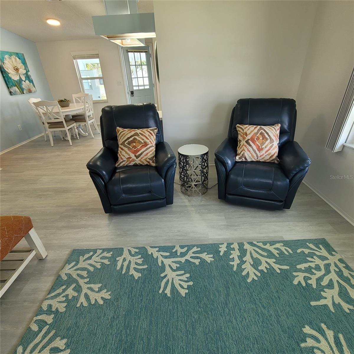 Image 4 of 25 For 1507 Schwartz Boulevard