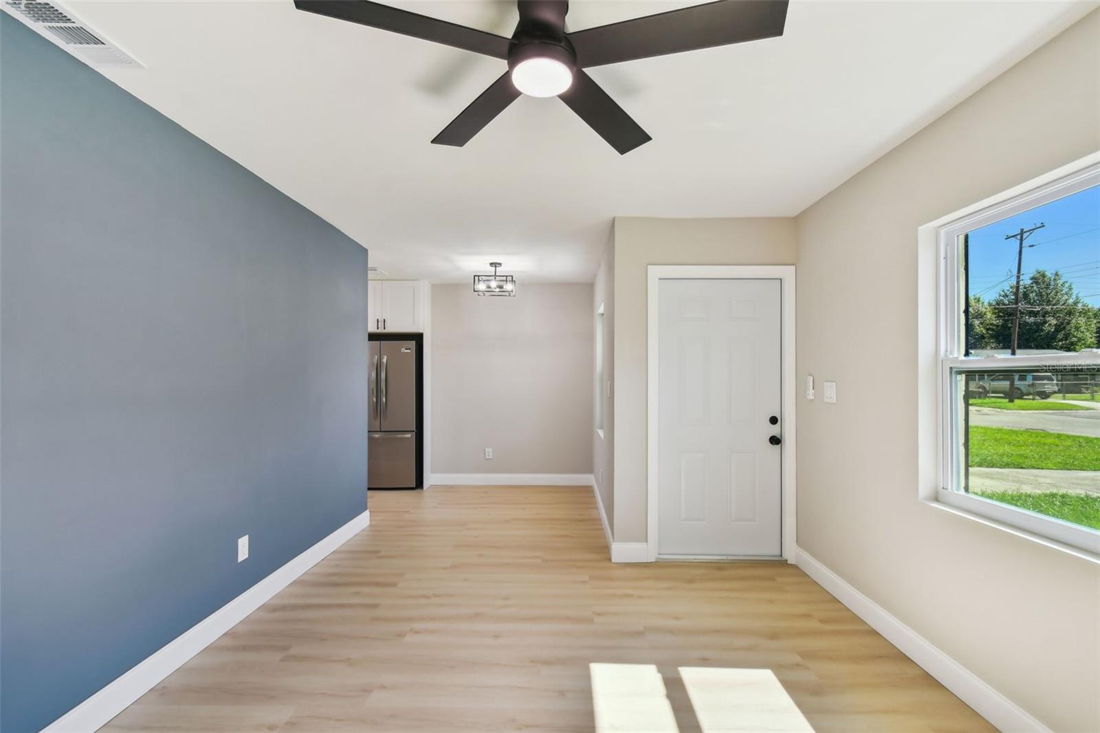 Image 23 of 66 For 4224 Empire Place