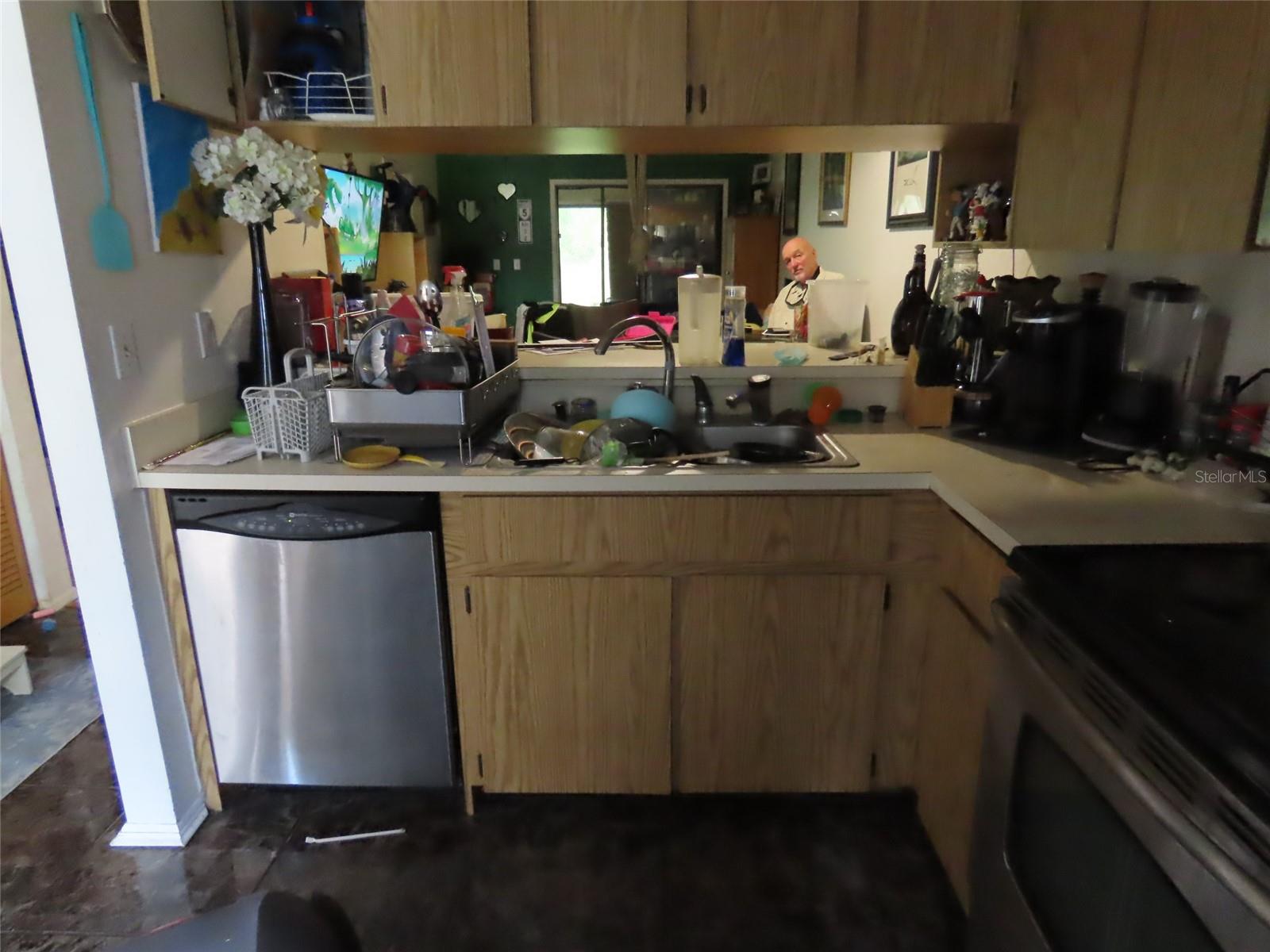 Image 7 of 13 For 11511 113th Street 21b