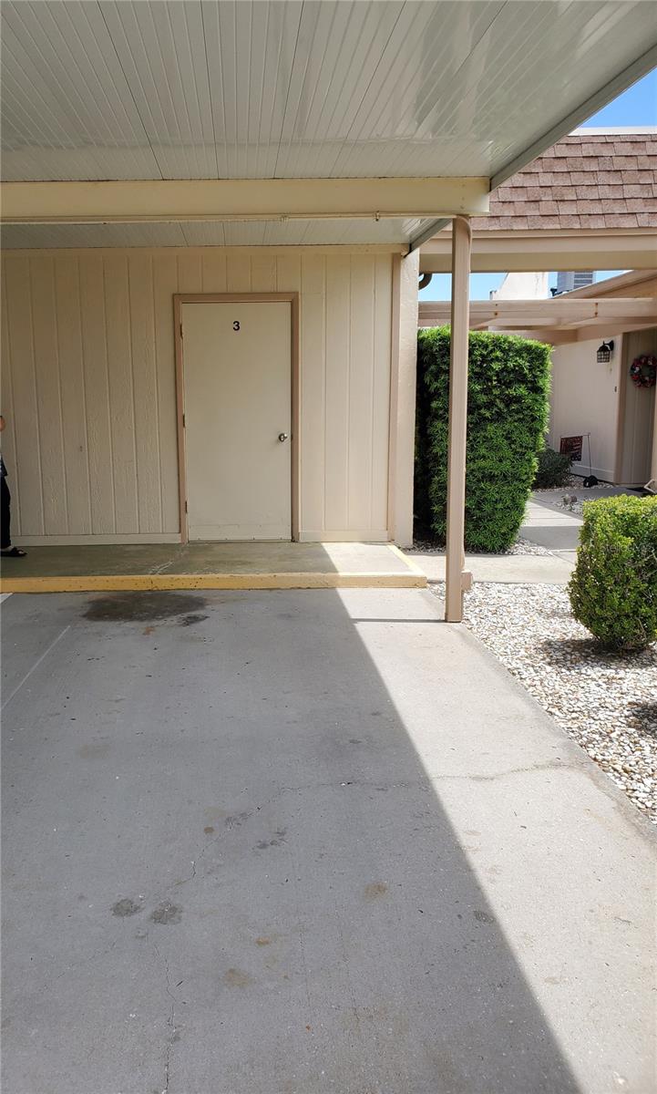 Image 3 of 19 For 11132 Pembridge Court 3