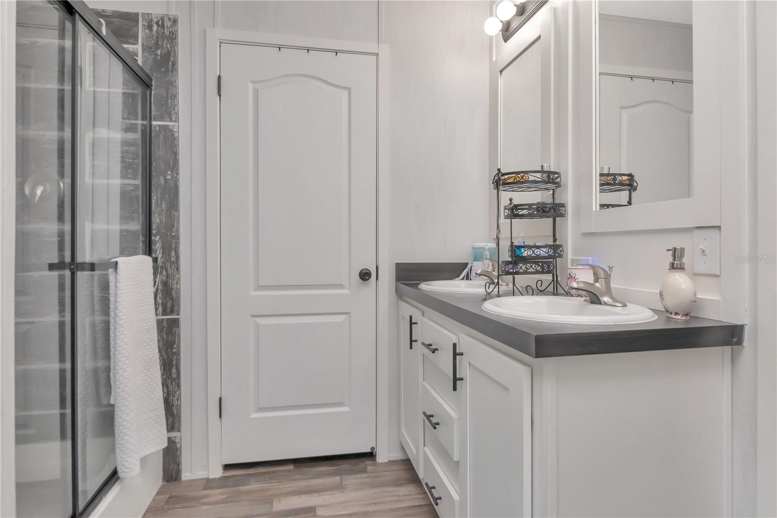 Image 22 of 41 For 8736 23rd Street