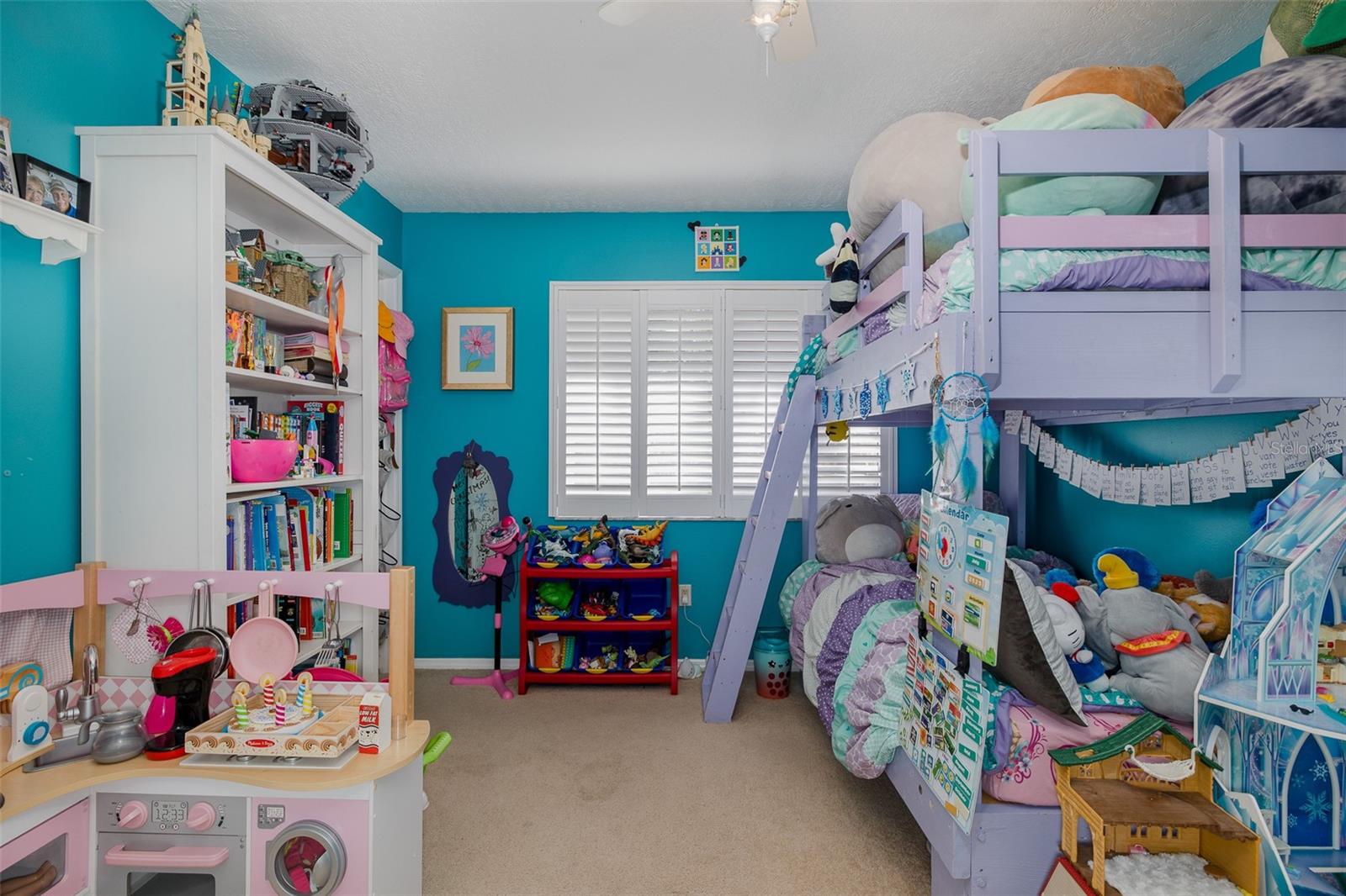 Image 22 of 47 For 15108 Elmcrest Street