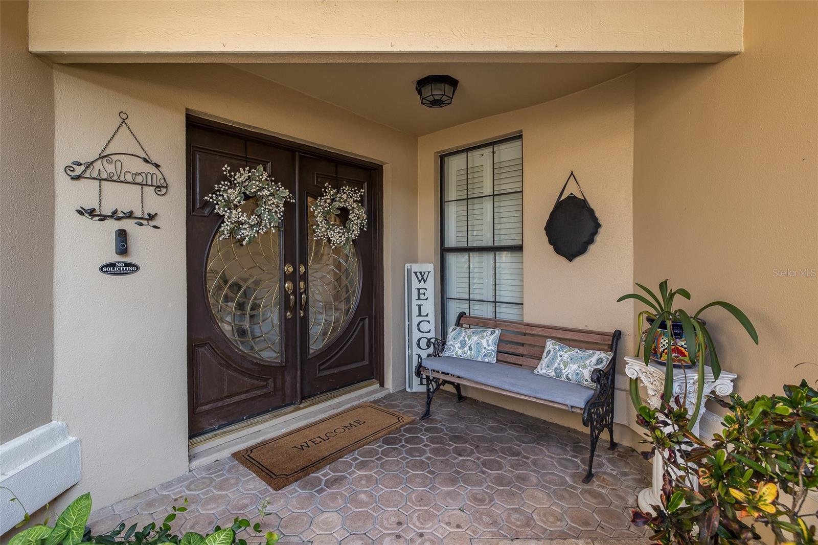 Image 3 of 47 For 15108 Elmcrest Street