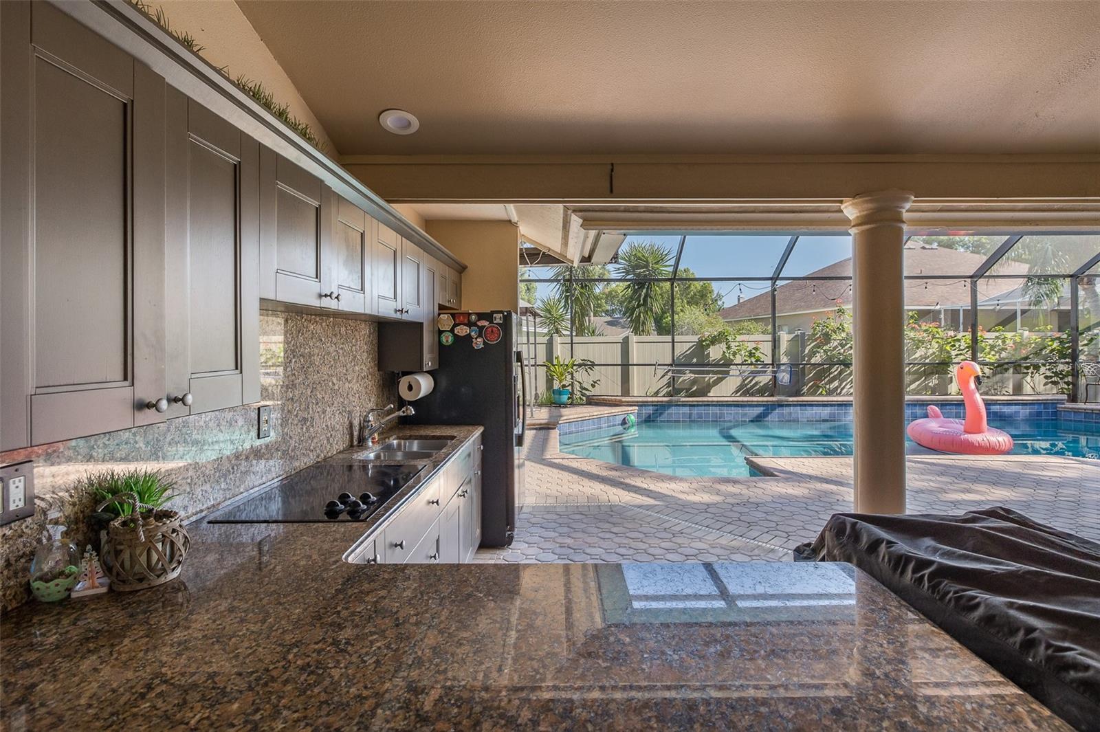 Image 36 of 47 For 15108 Elmcrest Street
