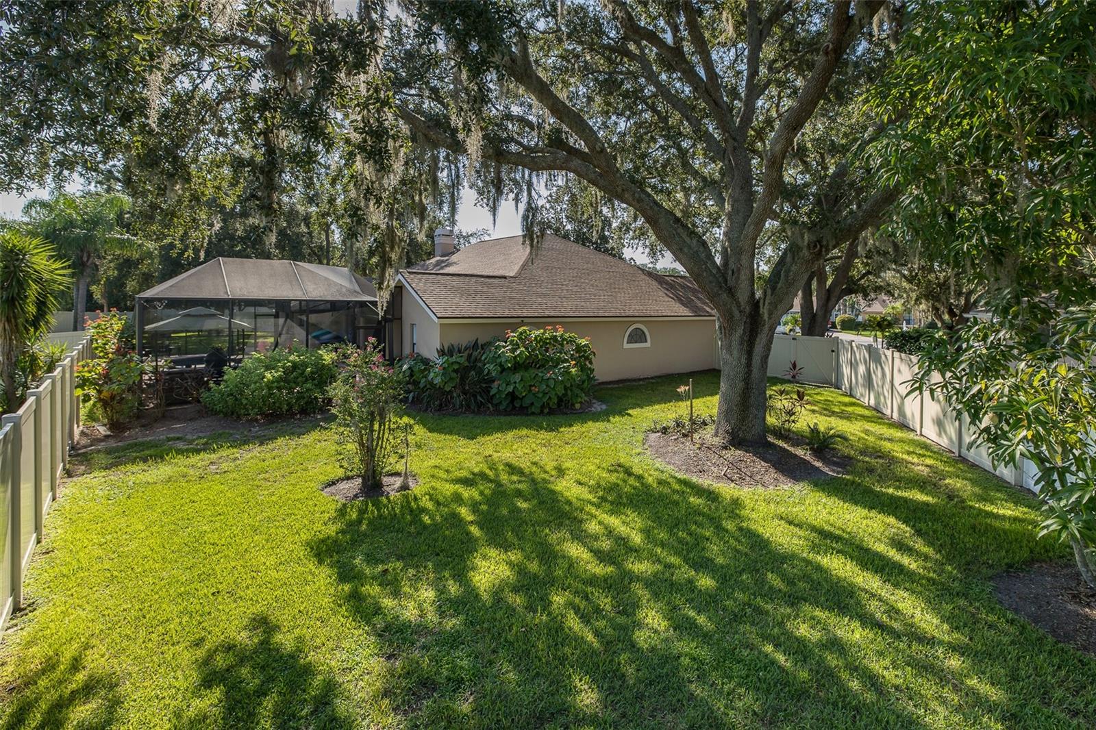 Image 42 of 47 For 15108 Elmcrest Street