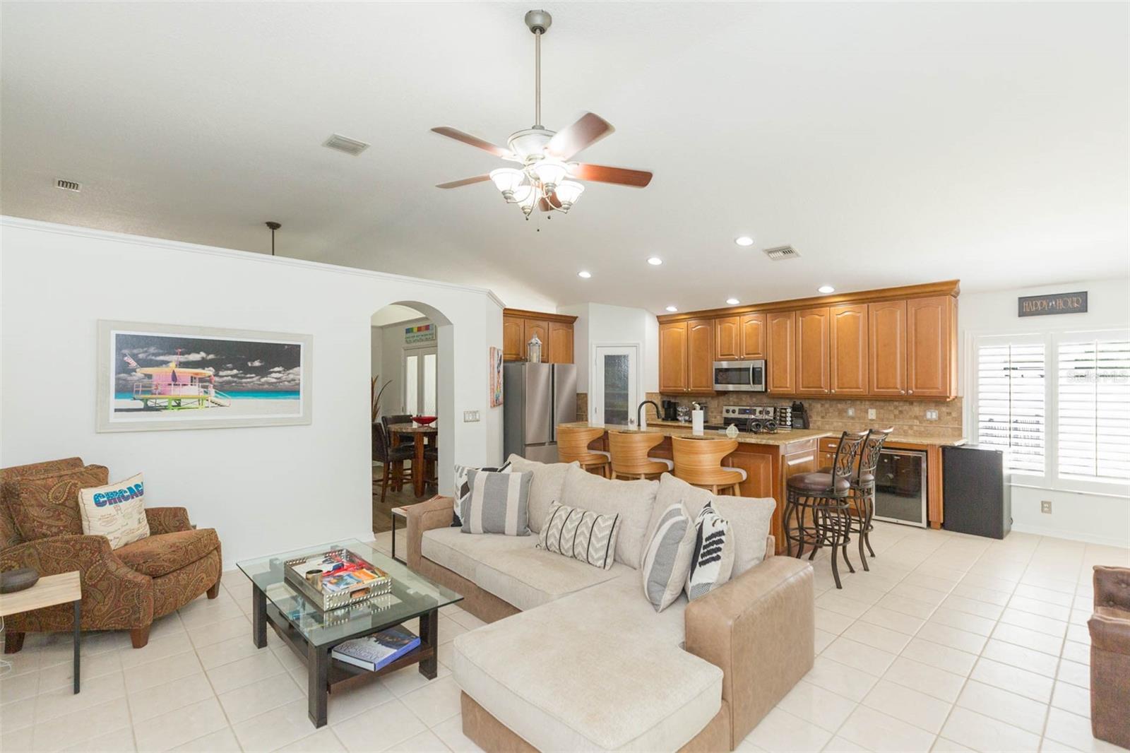 Image 18 of 63 For 876 Addison Drive Ne