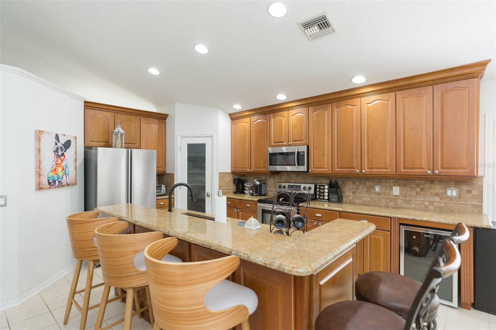 Image 20 of 63 For 876 Addison Drive Ne