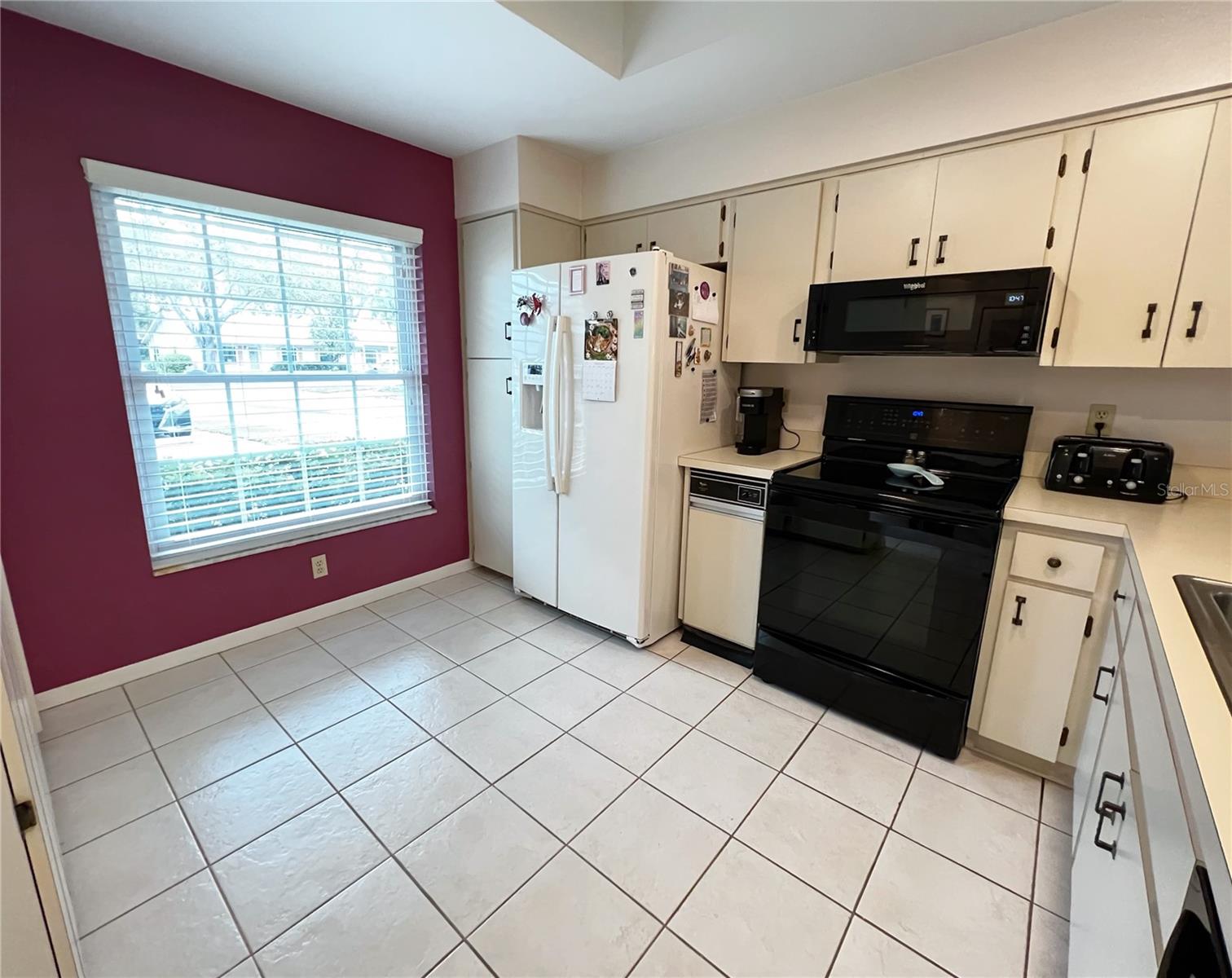 Image 4 of 29 For 1535 Nursery Road 201