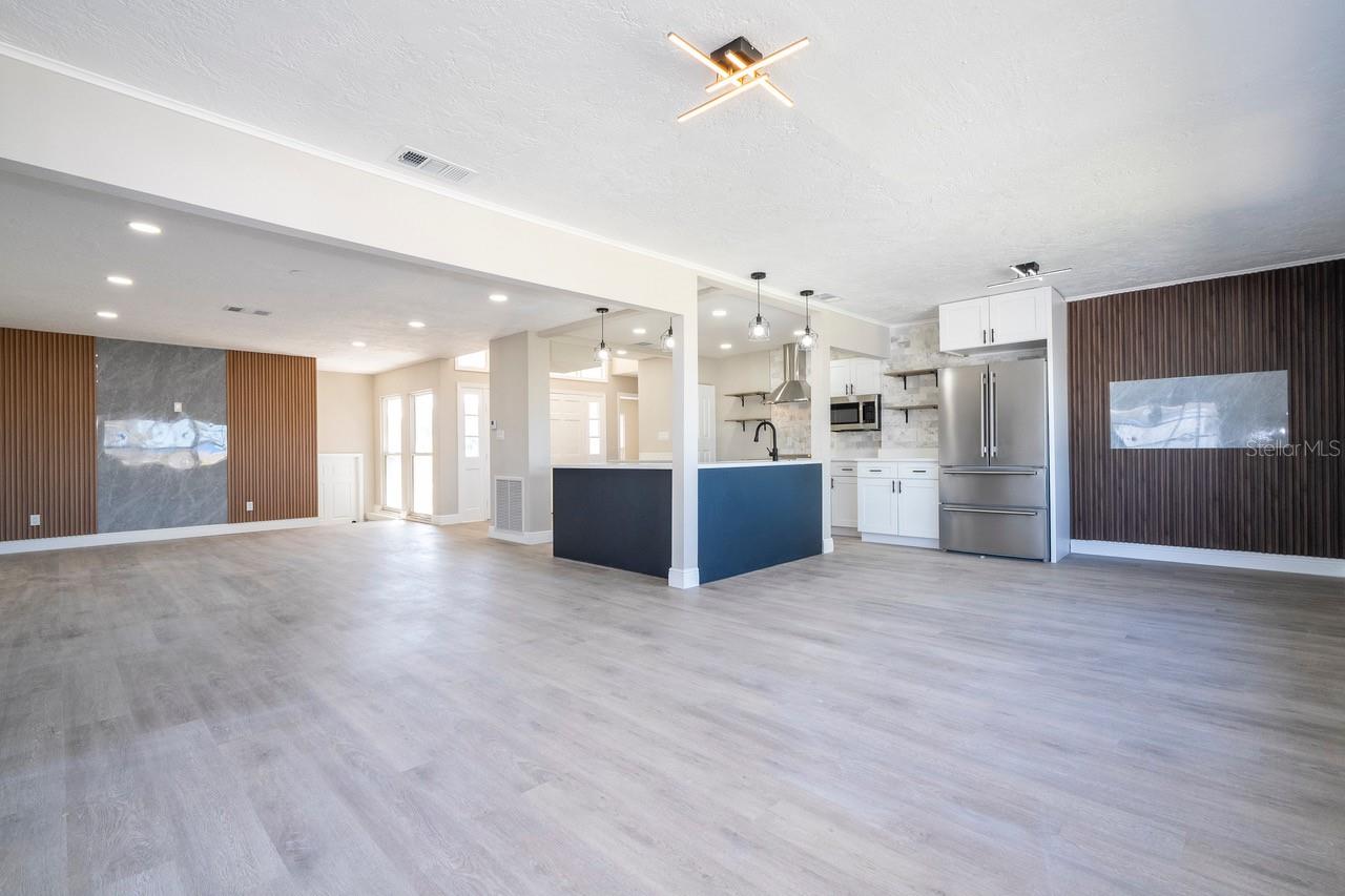 Image 17 of 61 For 809 59th Avenue