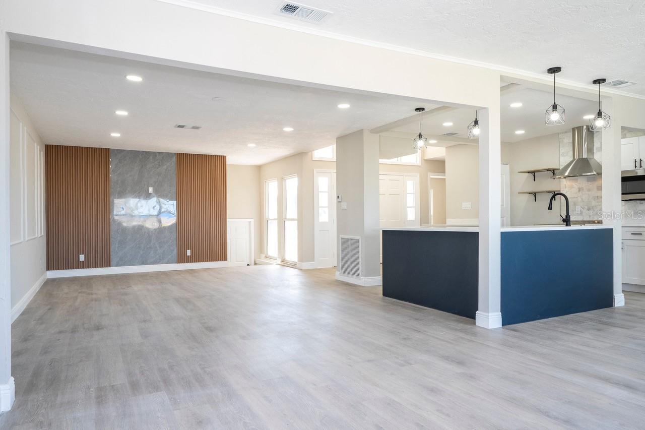 Image 20 of 61 For 809 59th Avenue