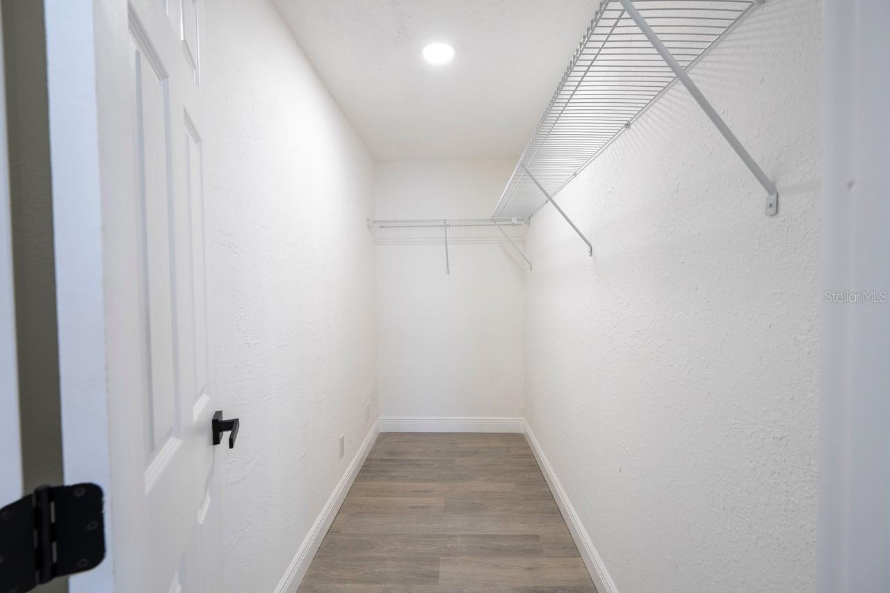 Image 33 of 61 For 809 59th Avenue
