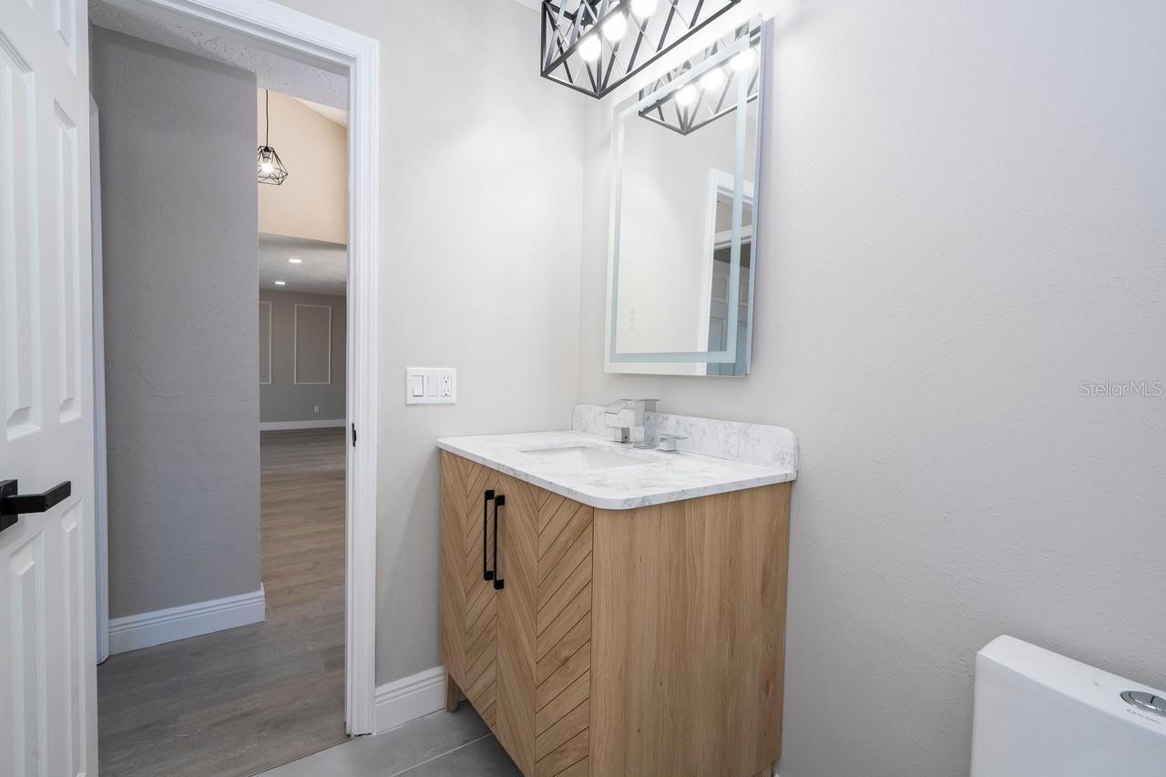 Image 41 of 61 For 809 59th Avenue