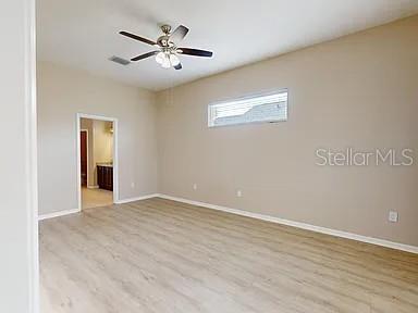 Image 17 of 28 For 22320 Red Jacket Lane