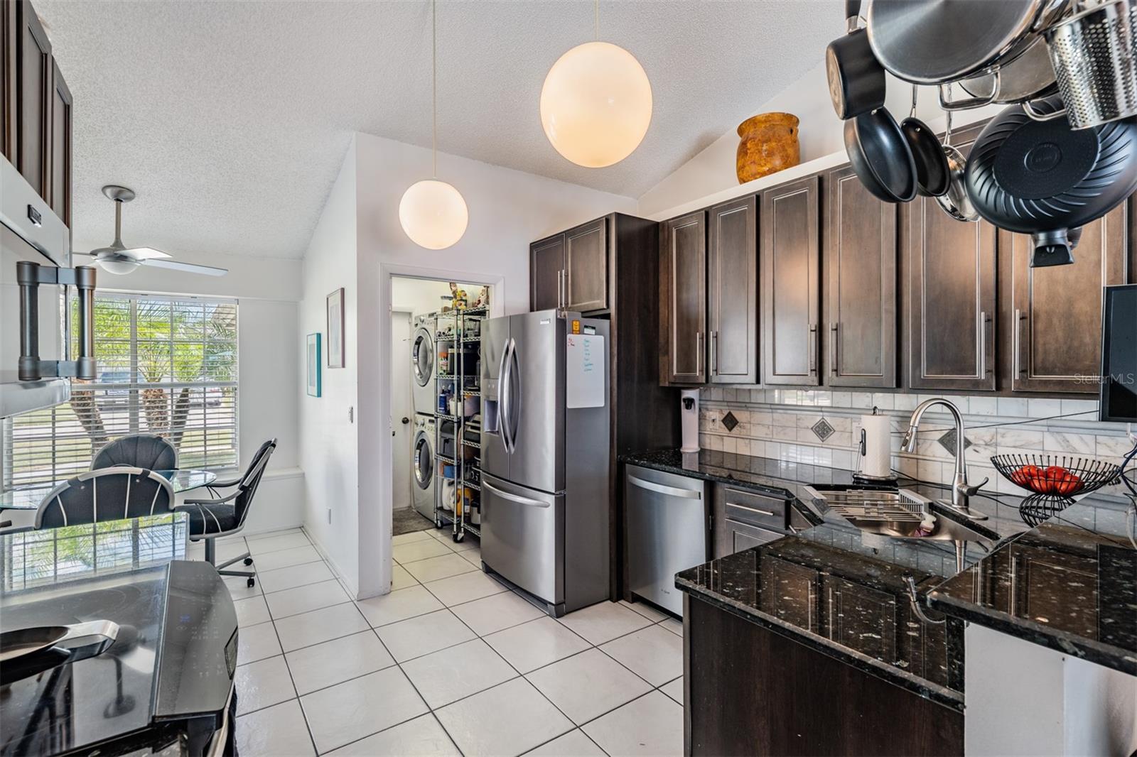 Image 14 of 37 For 7501 Turtlebrook Lane
