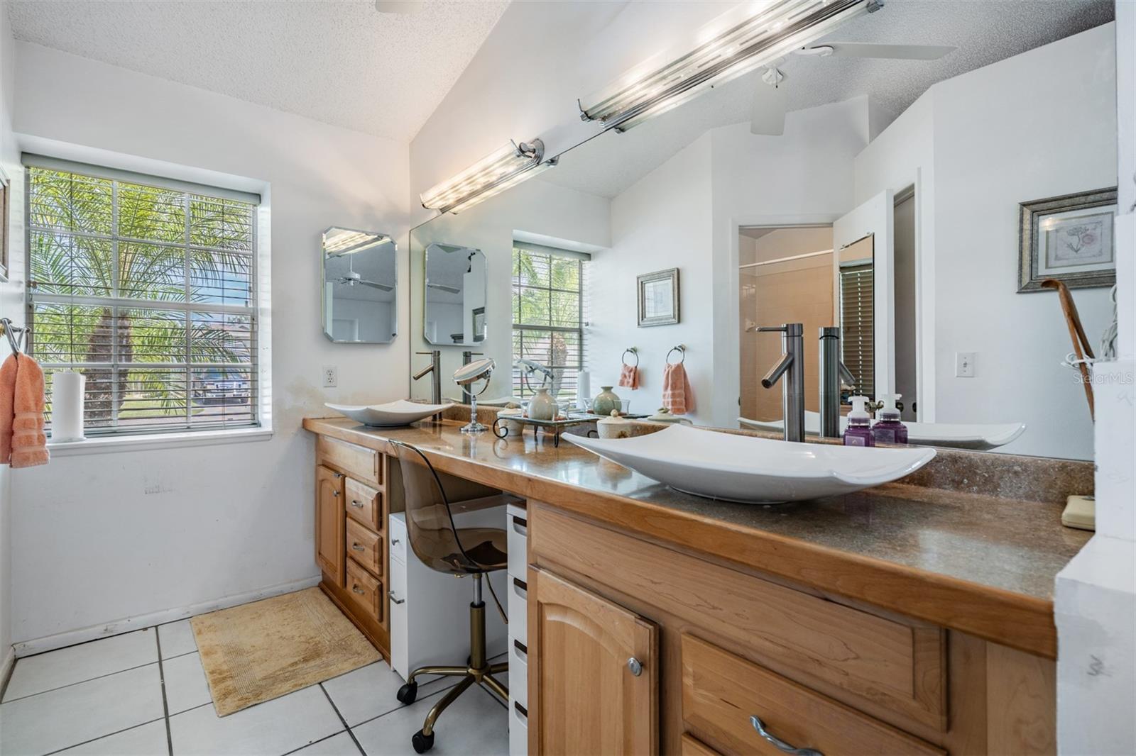 Image 23 of 37 For 7501 Turtlebrook Lane