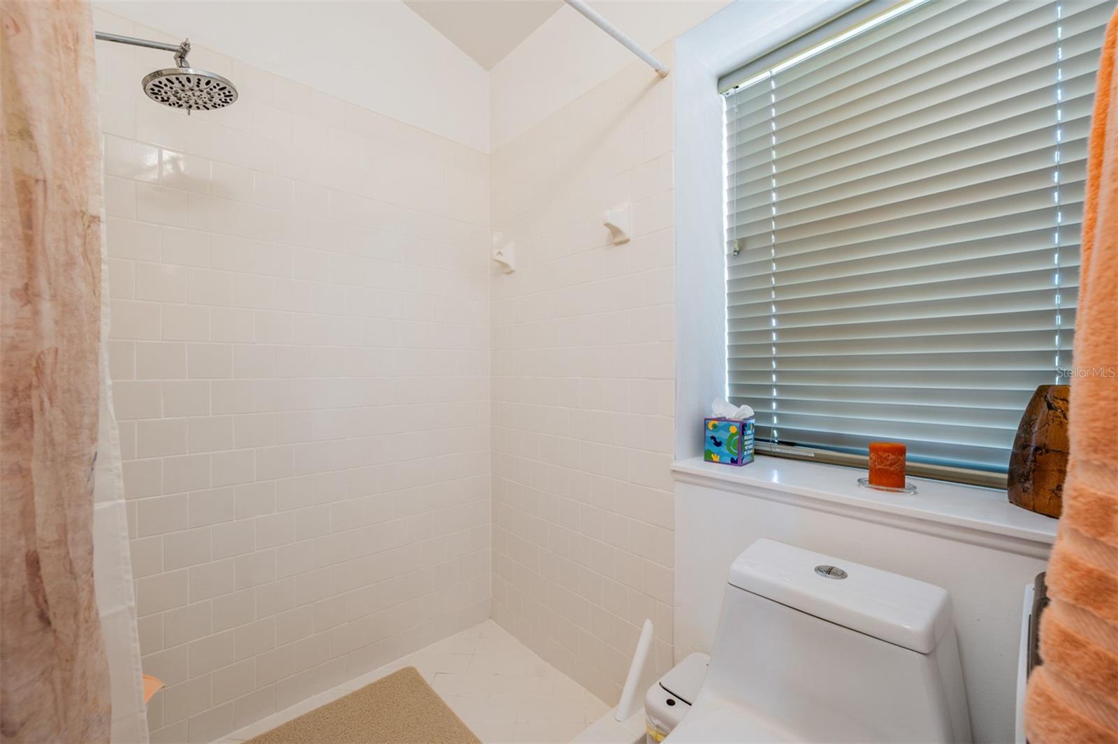 Image 25 of 37 For 7501 Turtlebrook Lane