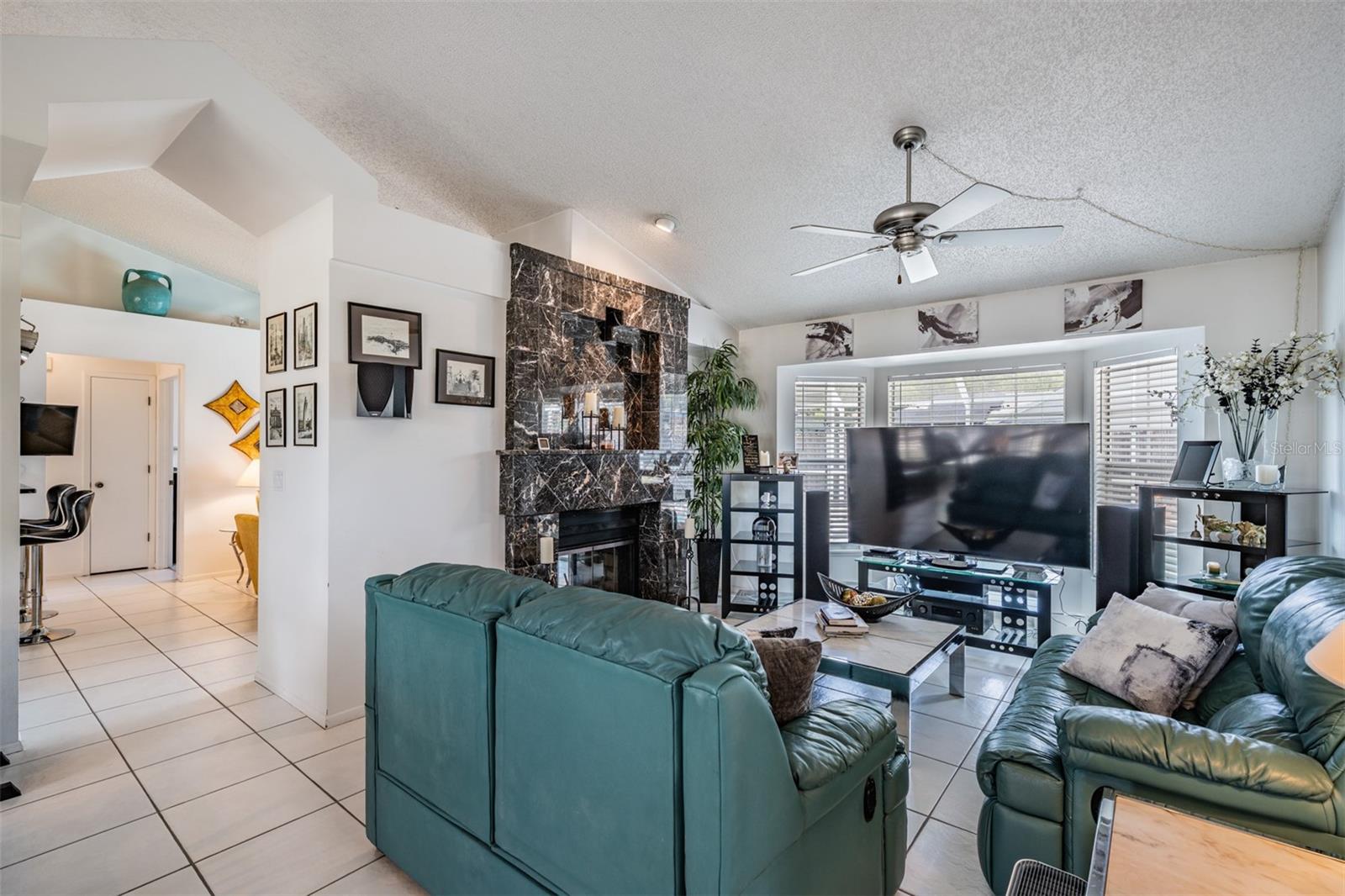 Image 9 of 37 For 7501 Turtlebrook Lane