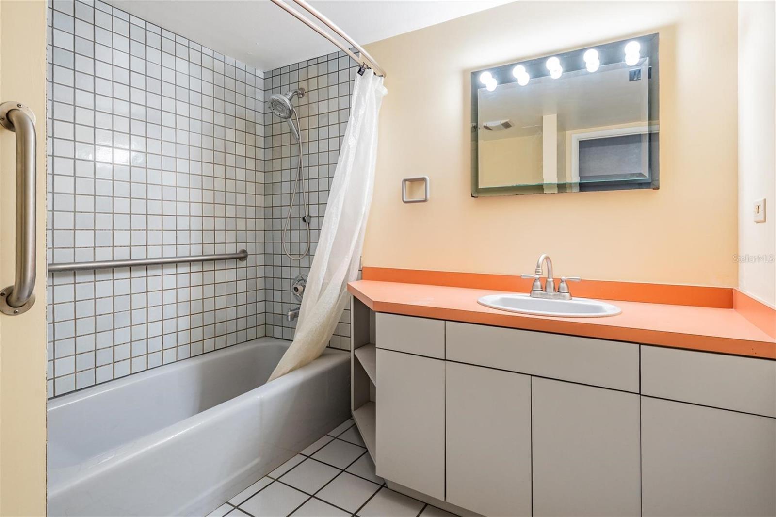 Image 24 of 38 For 6911 Daubon Court