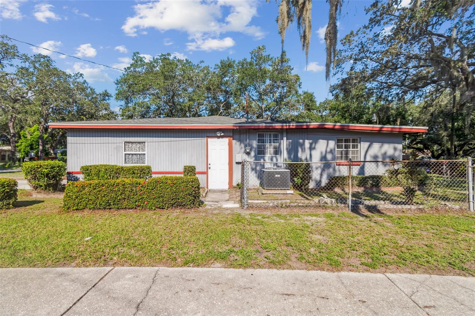 Image 14 of 67 For 3018 Fern Street