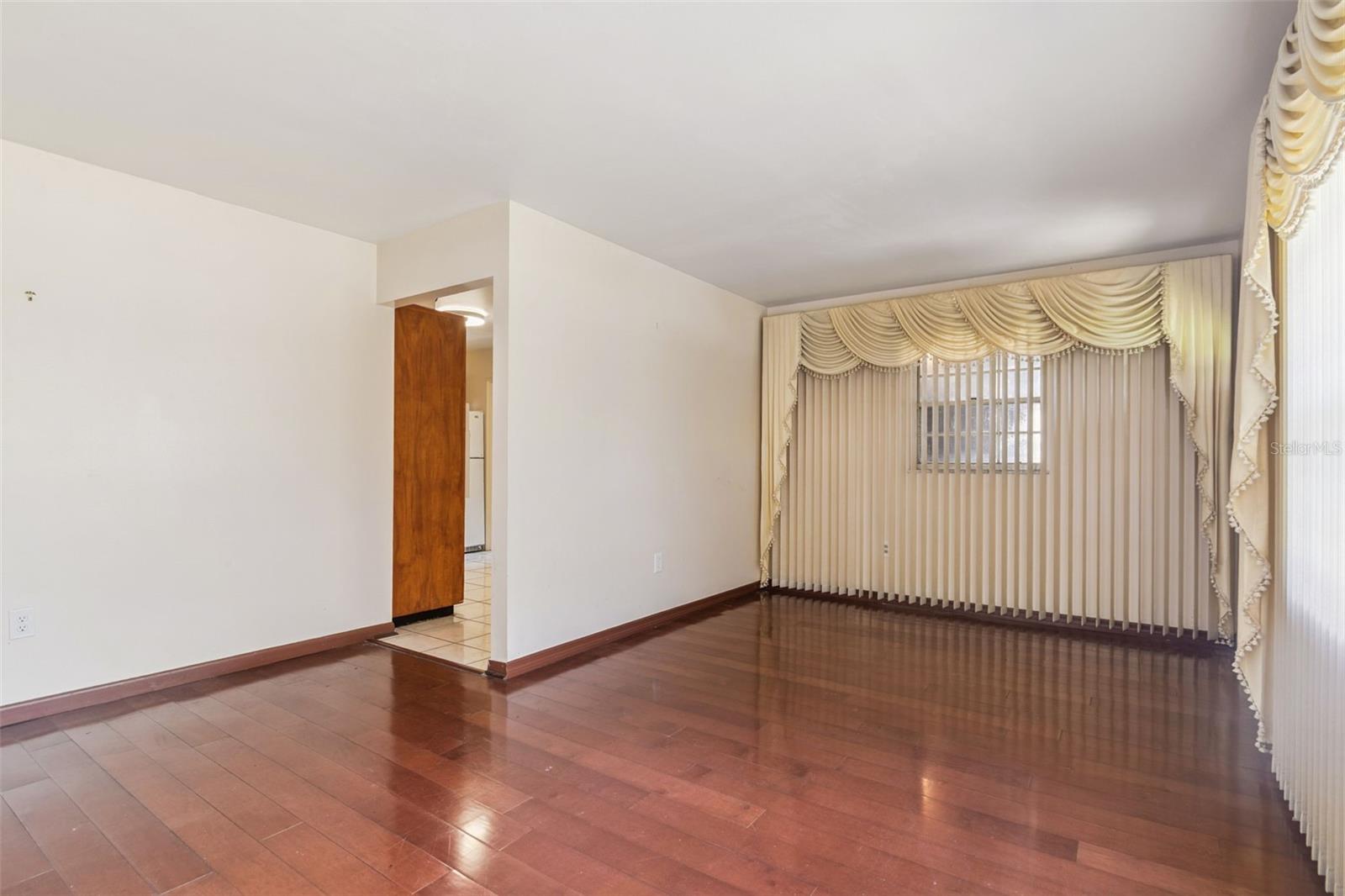 Image 17 of 67 For 3018 Fern Street
