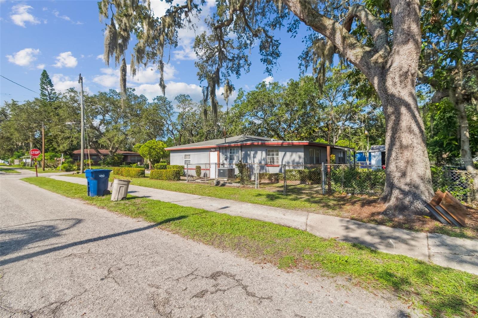 Image 39 of 67 For 3018 Fern Street