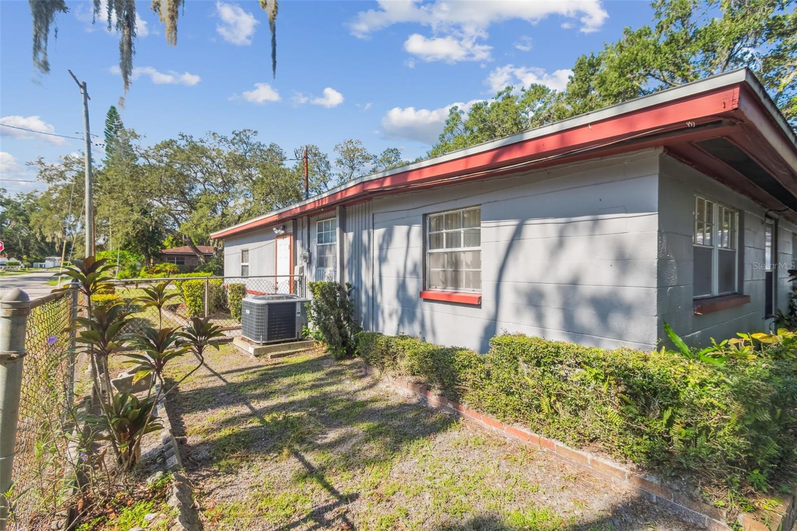 Image 42 of 67 For 3018 Fern Street
