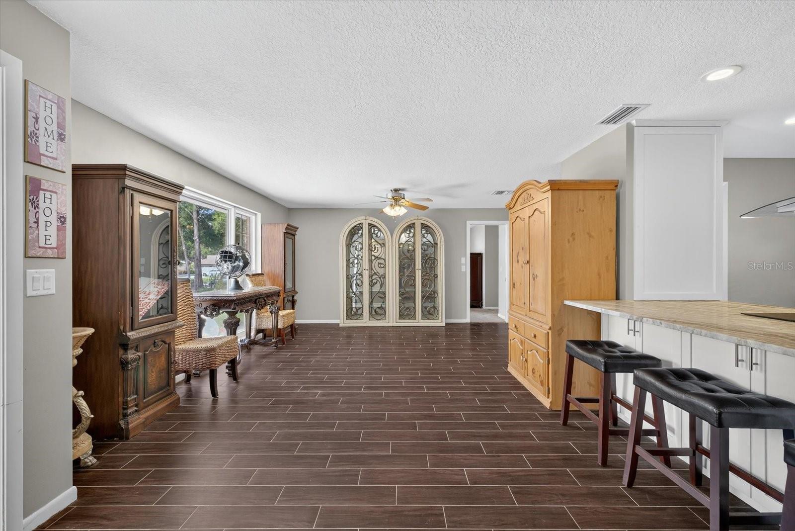 Image 11 of 31 For 1228 Inverness Drive